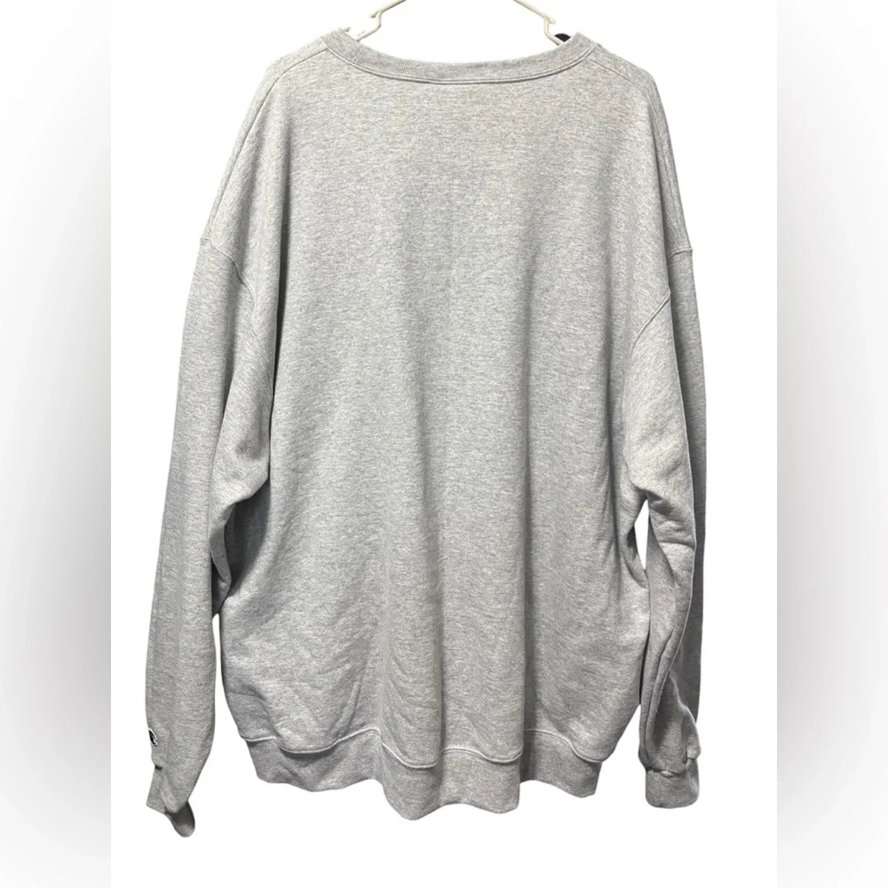 CHAMPION Men’s Heather Grey Fleece Crew Sweatshirt